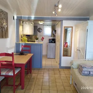 Brou-seillon : Entre Histoire Et Nature Appartement