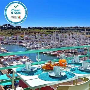 marina-bay-residence.hotelaalgarve.com/