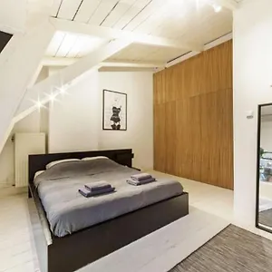 adams-loft.amsterdamhotelsnl.com/