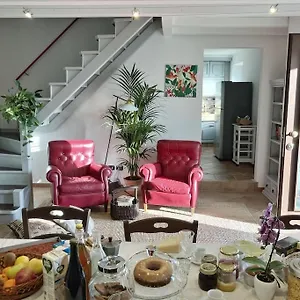 Castel Montorio - Camera Matrimoniale Con Bagno In Casa Condivisa Verona