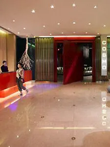 Cosmo Hotel Hong Kong