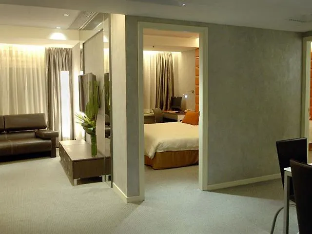 Cosmo Hotel Hong Kong