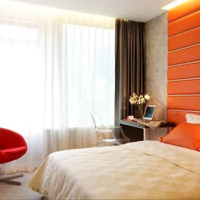 Cosmo Hotel Hong Kong